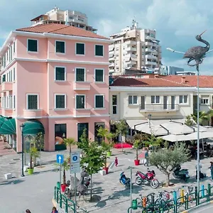 Center Apartament, Pazari Ri Appartamento Tirana